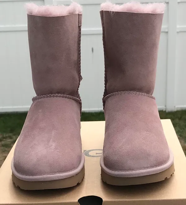 UGG Bailey Bow II Shimmer - Image 3