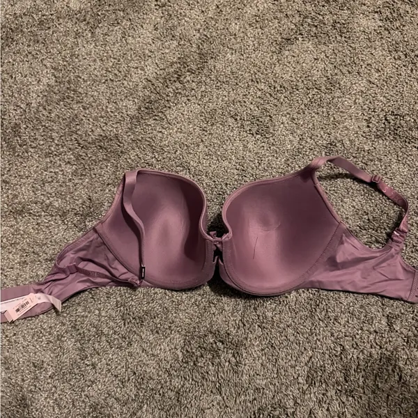 NWT Victoria's Secret Lace Body by Victoria Underwire lined Demi bra 34DDD - Image 3