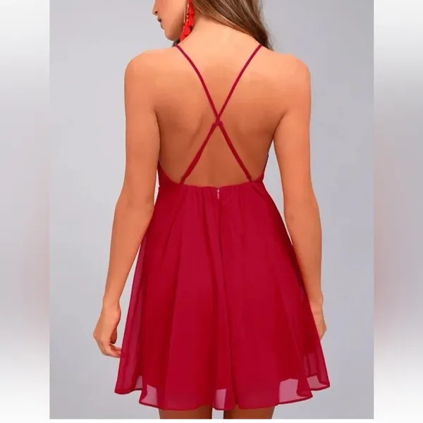 🆕 Lulu's Strapless Red Dress Size M - Image 8