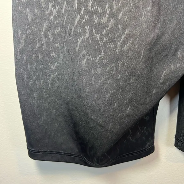 Old Navy Active Go-Dry Athletic Bike Shorts Black Cheetah Print Pocket Tie Large - Image 7