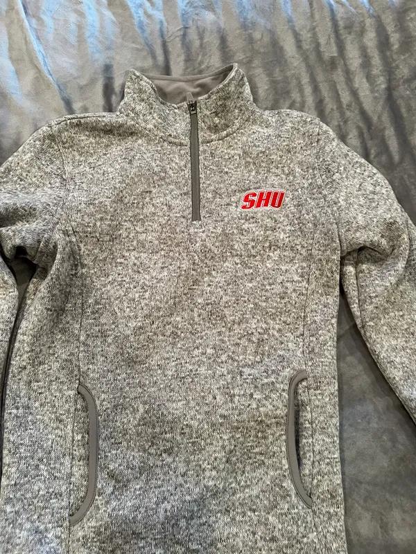 Fleece - Image 6