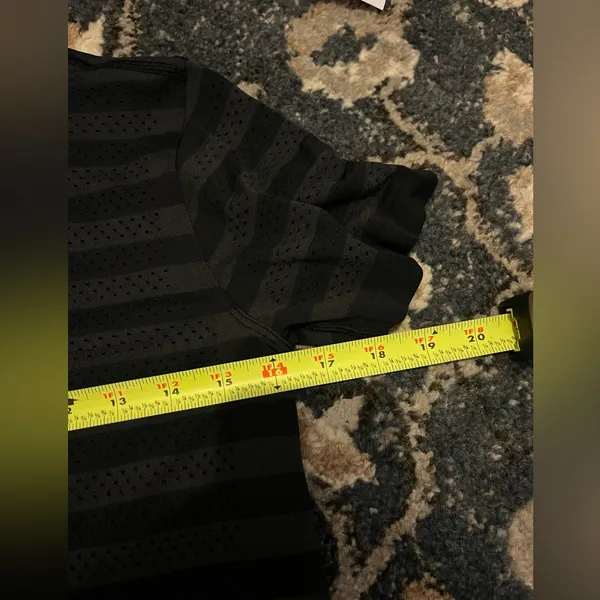 Lululemon Swiftly Tech Tee: Relaxed Swiftly Tech - Image 3