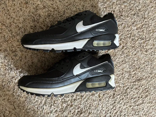 Nike Air Max Sneakers Black White - Image 4
