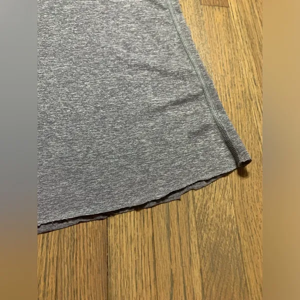 Lululemon gray tank - Image 6