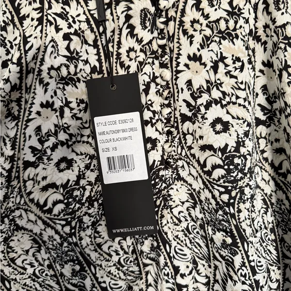 $189 New Elliatt Autonomy Dress - Black &White - XS - Image 5
