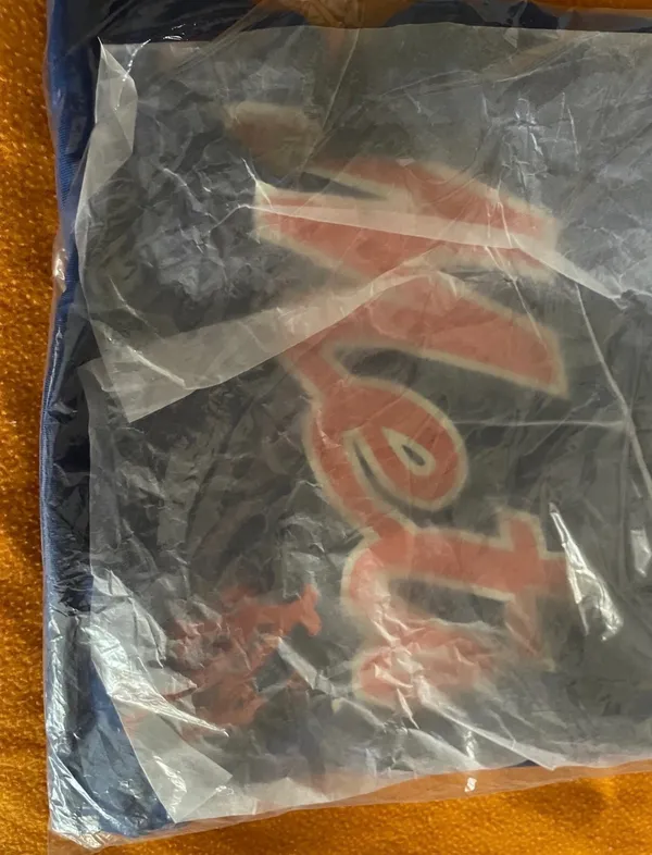 Adult New York Mets tshirt size small - Image 2