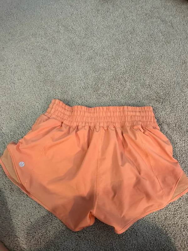 Lululemon Shorts Hotty Hot 2.5" orange - Image 2