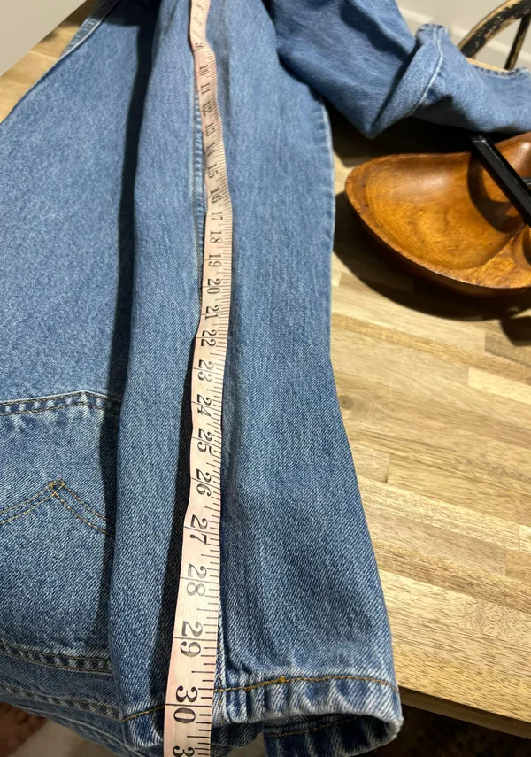Levi's Vintage 560 Size 30 Loose Fit - Image 7