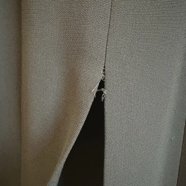 Maggy London Petites Maxi Dress 10 Sleeveless Embroidered Sequin Dark Floral Art - Image 6