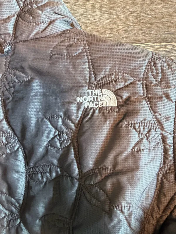 North face coat  - Image 3