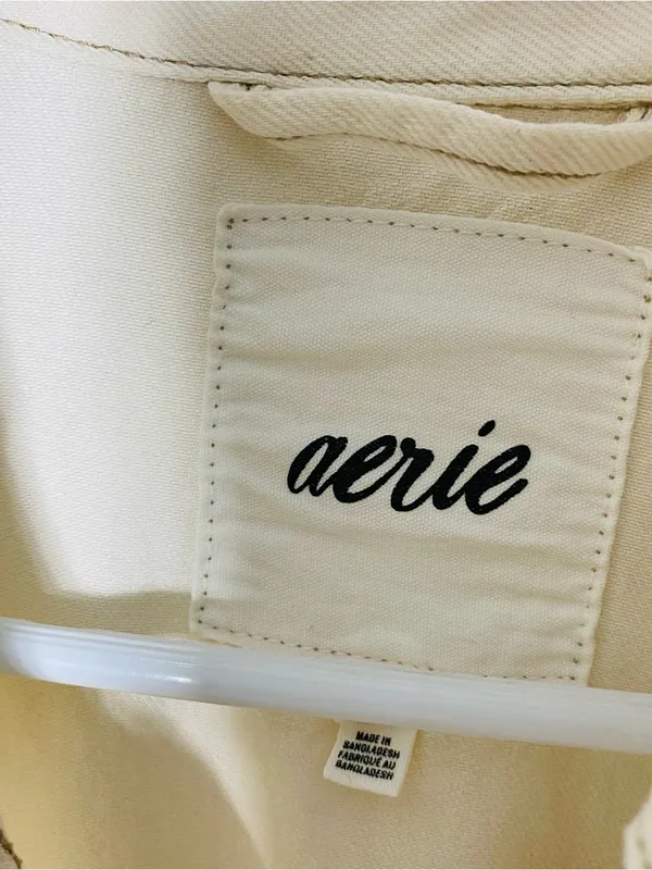 AERIE Beige Denim Shacket - Image 4