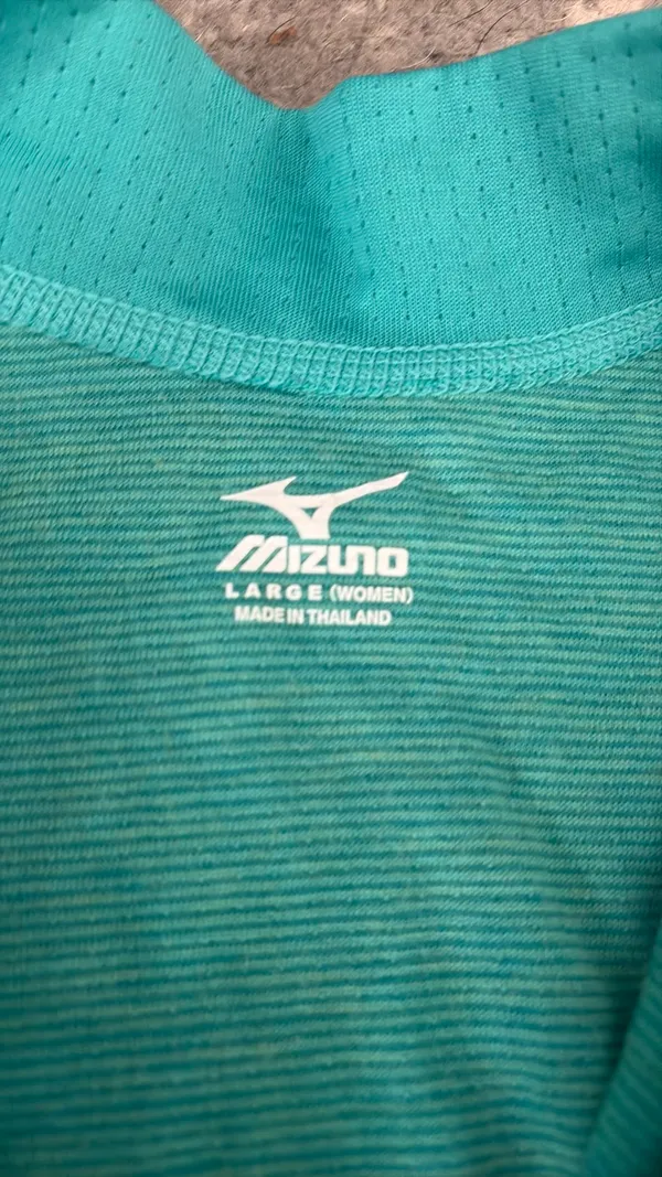Mizuno Quarter Zip - Image 3