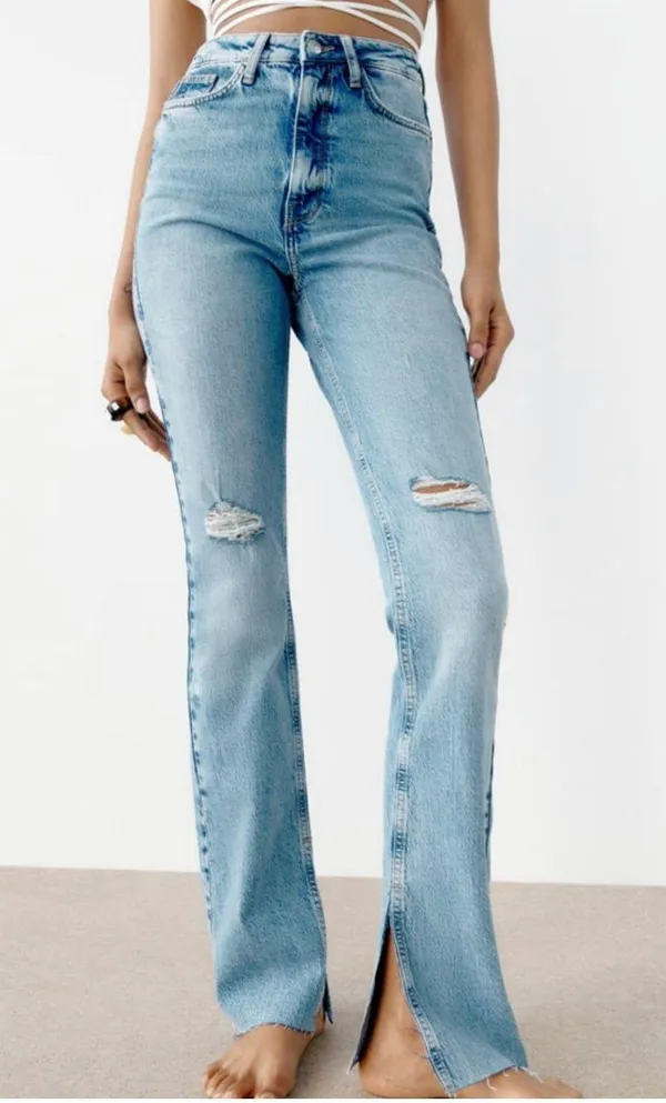 Zara High Rise Flair Jeans - Image 2