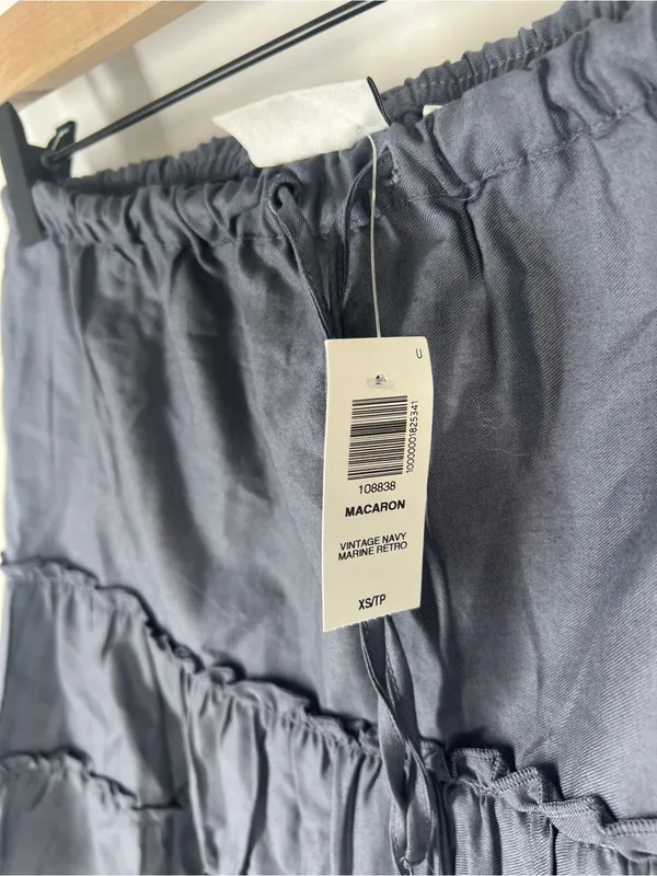 Aritzia Sunday Best Macaron Tiered Mini Skirt Vintage Navy XS NWT - Image 6