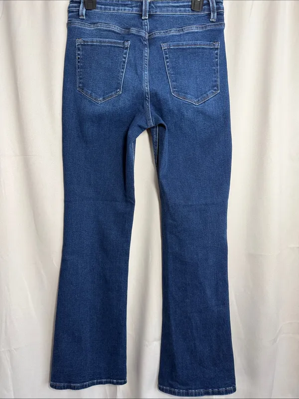 Vervet Style T5351 Boot Cut Flare Mid Rise Jeans Medium Wash Size 29 - Image 3