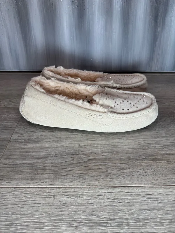 Ugg Ansley Crystal Diamond Pearl Slippers - Image 3