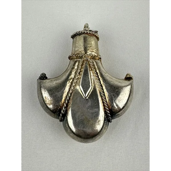 Vintage 3-D Dimensional Silver Fleur de‎ Lis Pendant Steampunk French Goth - Image 5