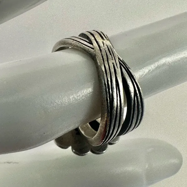 Premier Designs silver tone and turquoise blue Cabo ring - Image 4