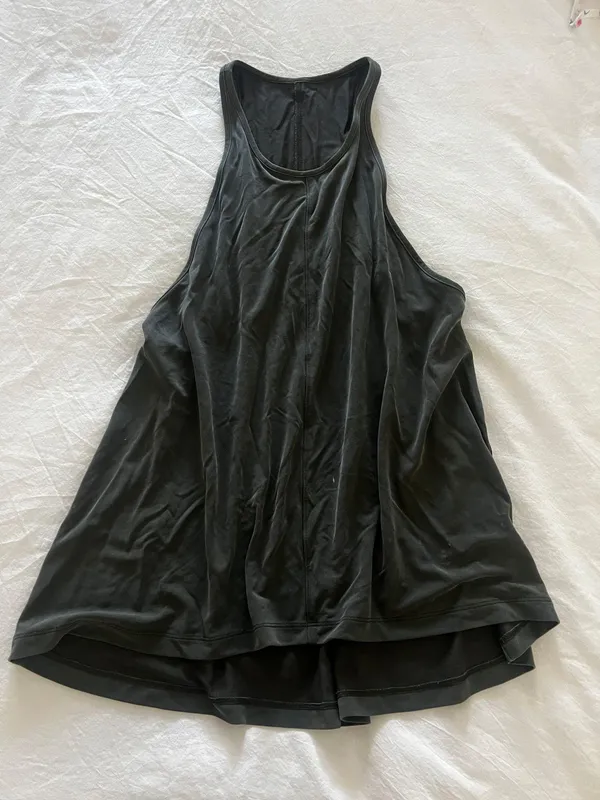 Lululemon Tank - Image 4