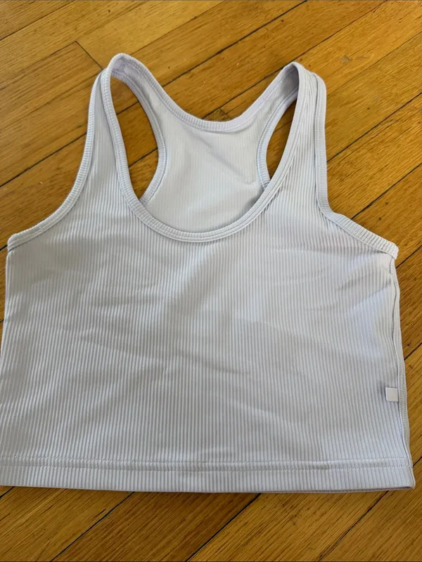 lululemon athletica lilac Ribbed Racerback Crop Tank size 4 EUC - Image 2