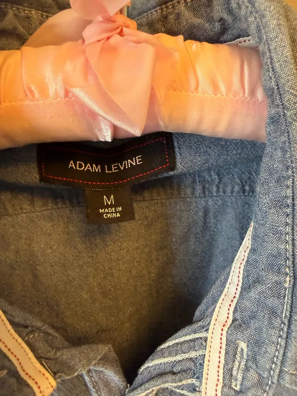 The Adam Levine Men's Blue Denim Cotton Button-Up Shirt in size M - Image 2