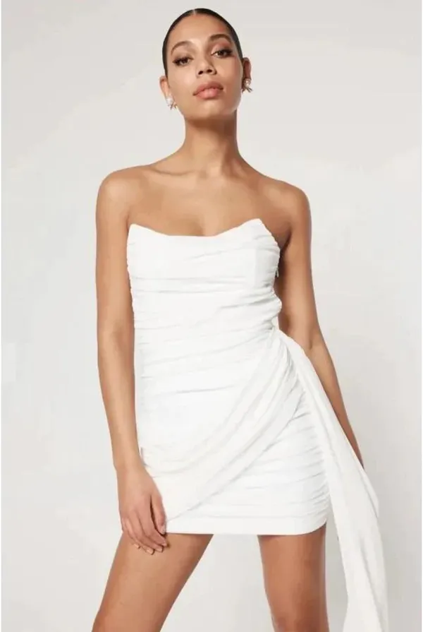 Revolve Elliatt Strapless White Mini Dress | Linda - Image 2