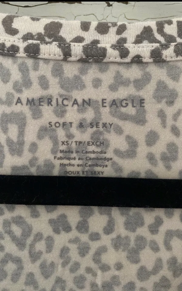 American Eagle Outfitters Soft & Sexy V Neck Tee - Image 2