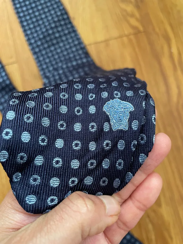 Versace silk tie  - Image 4