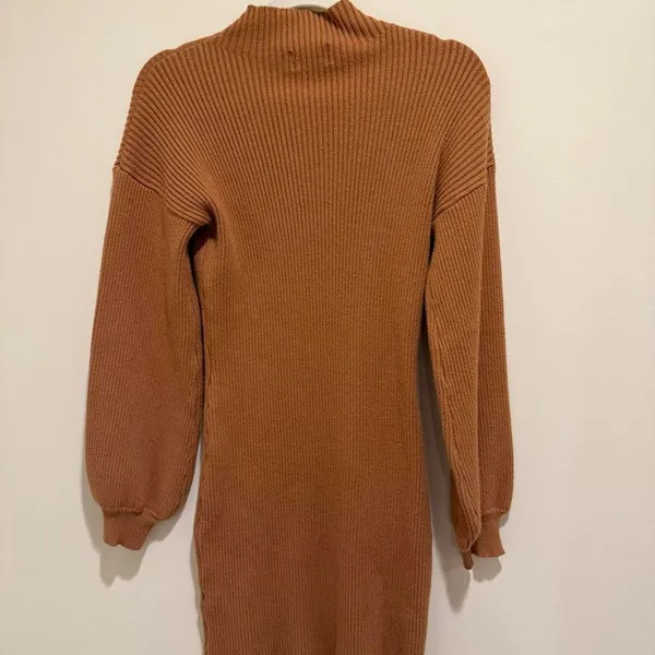Vici Women's Brown and Tan Dress - Image 2