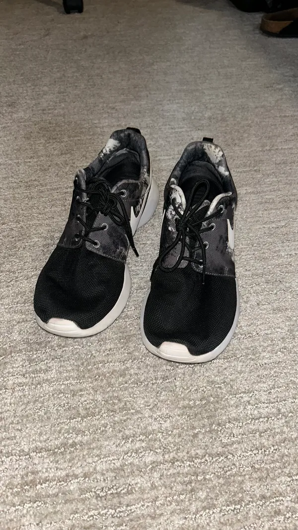 Nike  - Image 2