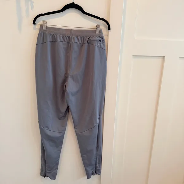 Nike Dri Fit Women's Gray Running Joggers Elastic Waist Draw Strings Size Medium - Image 6