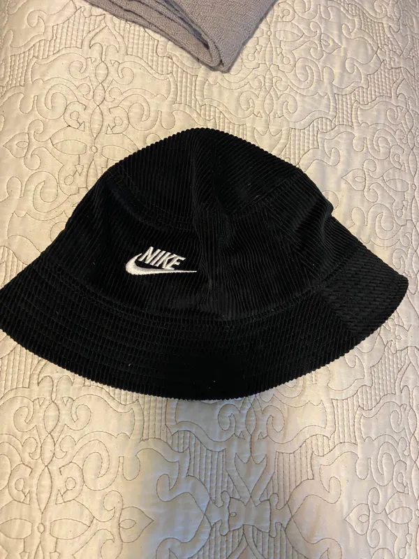 Nike Bucket Hat - Image 2