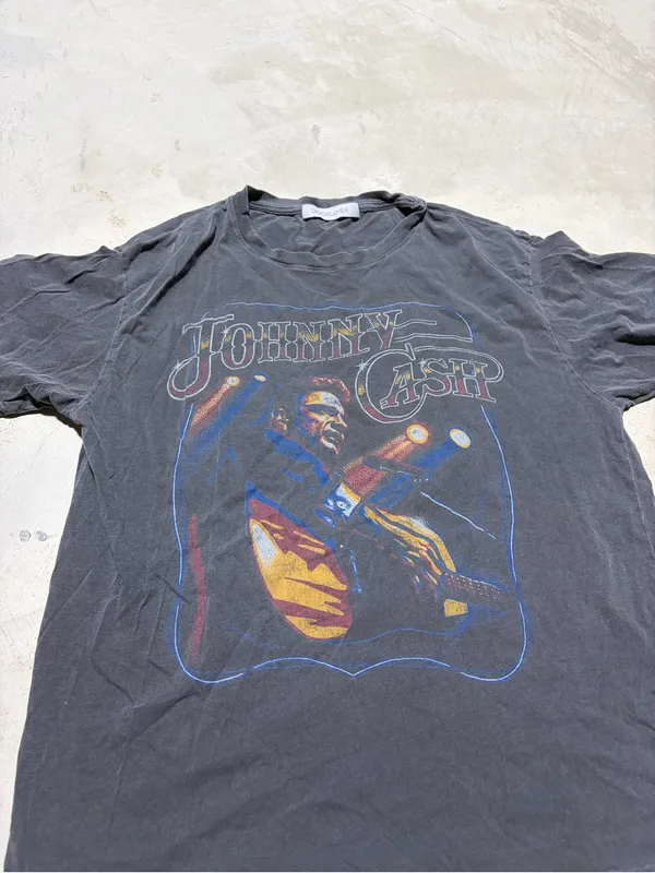 Daydreamer Johnny cash Vintage-Style Graphic Band T-Shirt small - Image 2