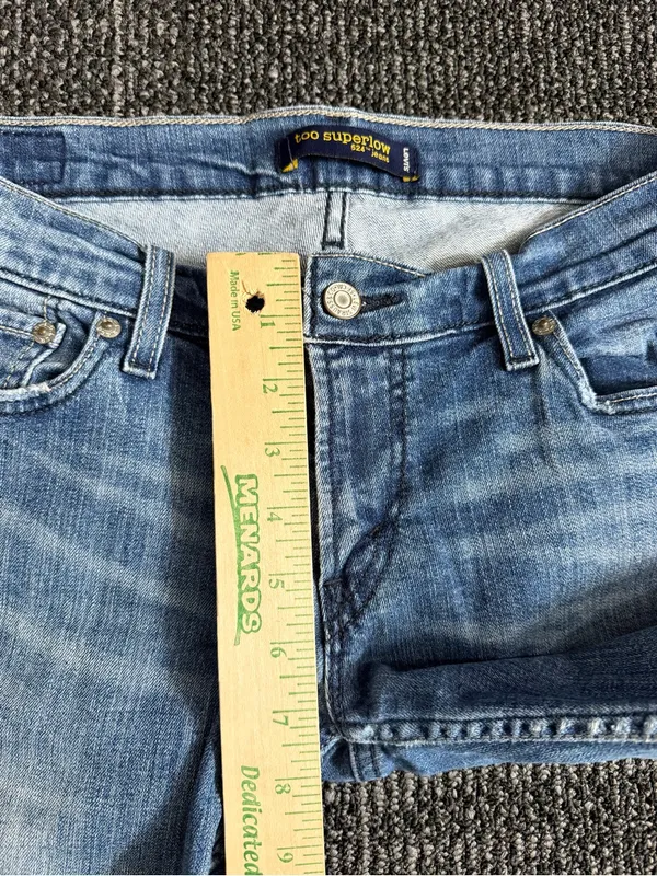Levis 524 Too Superlow Jeans Juniors size 9 Boot Stretch Faded Blue Low Rise - Image 3