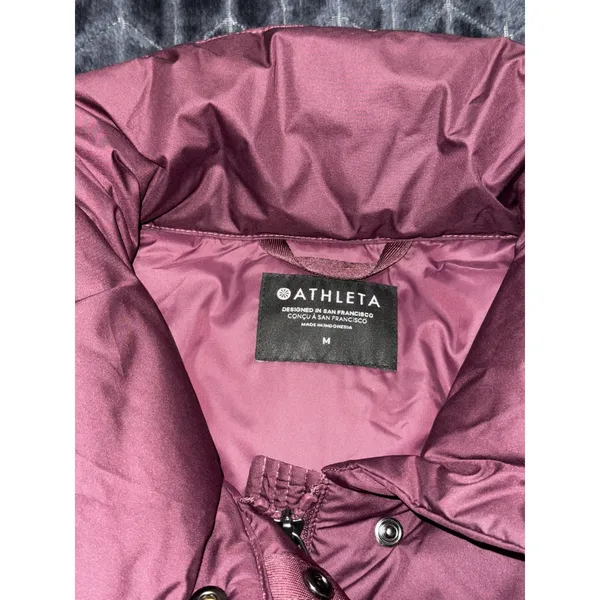 Athleta Women's Quilted Full Zip Downtown Vest Plum Size Medium - Image 5