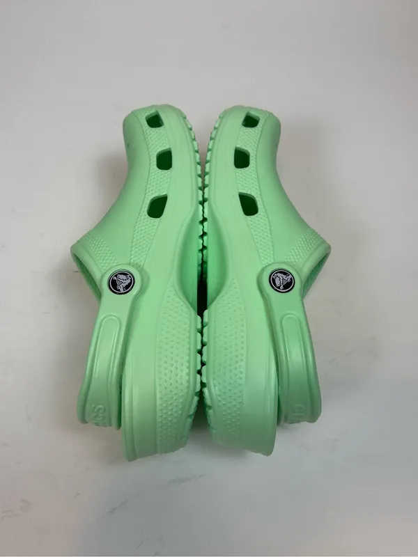 Crocs Classic Clog in Mint Green M5 W7 Unisex Comfort Shoes - Image 6
