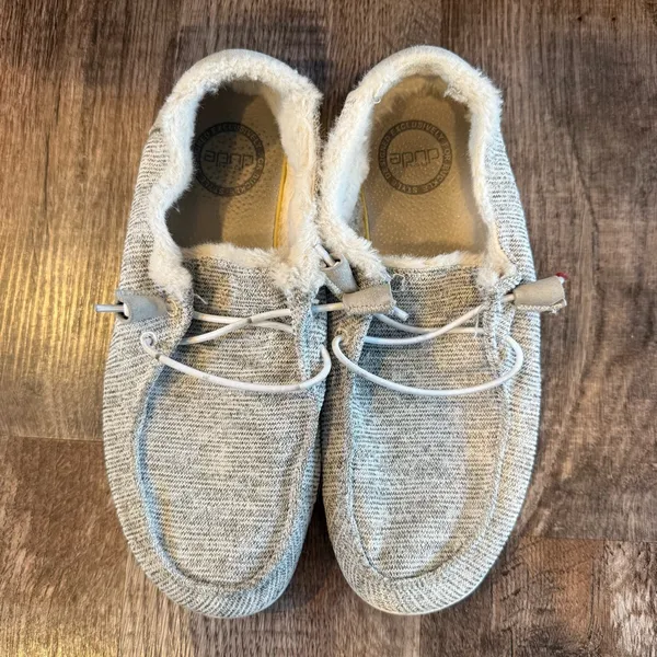 Hey Dude Wendy Stretch Fog Grey Striped Women’s Slip On Shoes Faux Fur Size 8 - Image 3