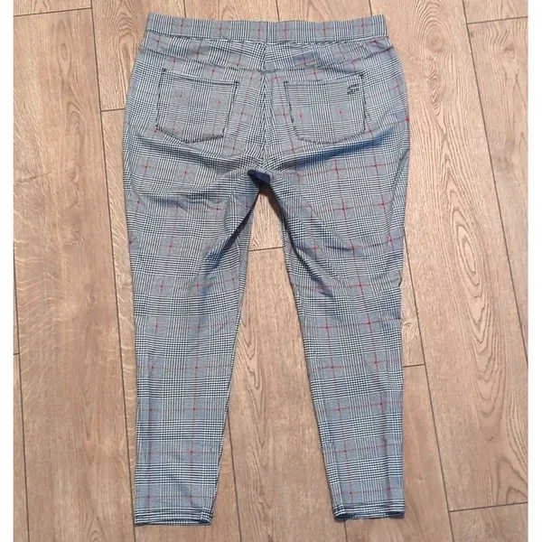 Seven7 Womens Plus XXL 2X Plaid Leggings Pull On Pants Red Black White - Image 4