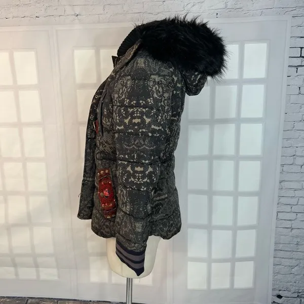 Desigual Badajoz lace print beaded embroidered puffer coat size 38 or US small - Image 11