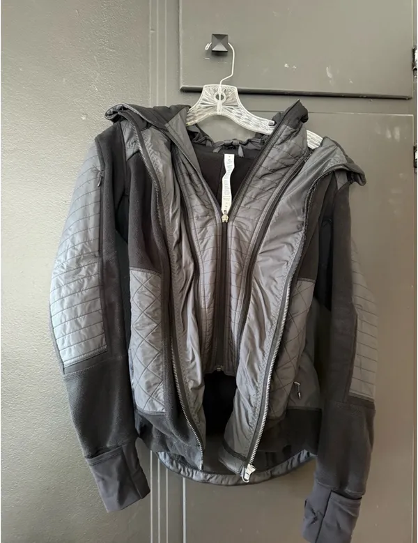 Lululemon Fleecy Keen Jacket - Image 3