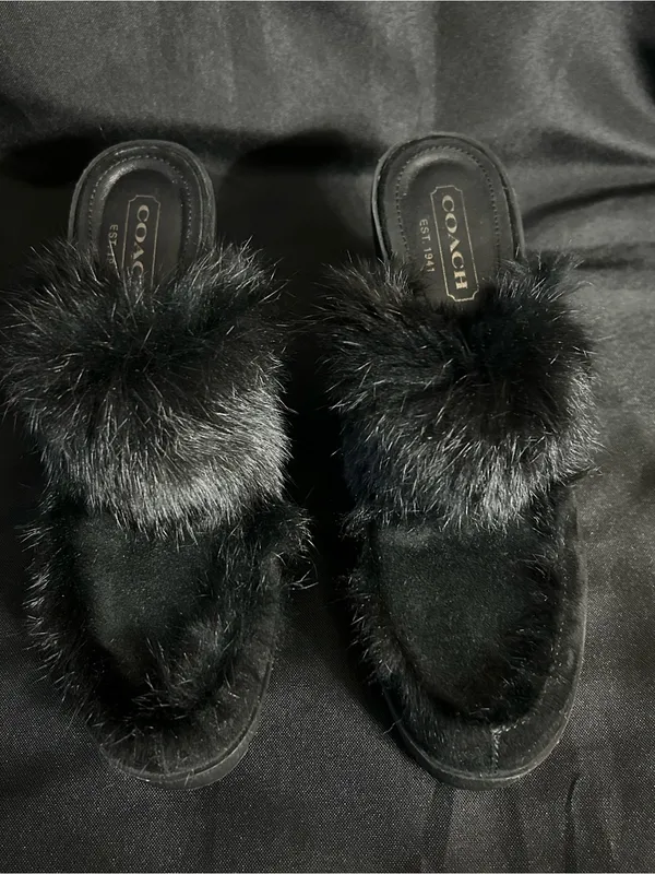 Coach Women’s Vintage Kaela Black Genuine Rabbit Fur Suede Platform Slides 7.5 - Image 7