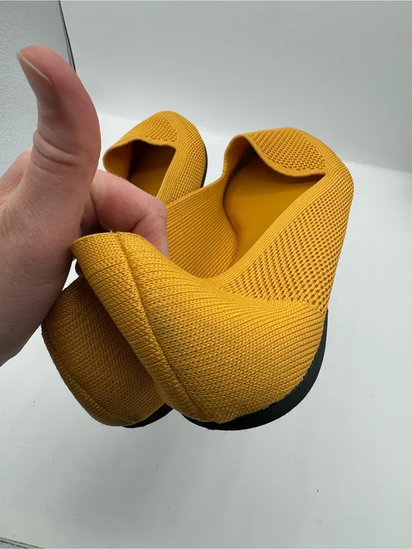 Mia Corinne Knit Flats in mustard goldenrod size 9 work office business casual - Image 4