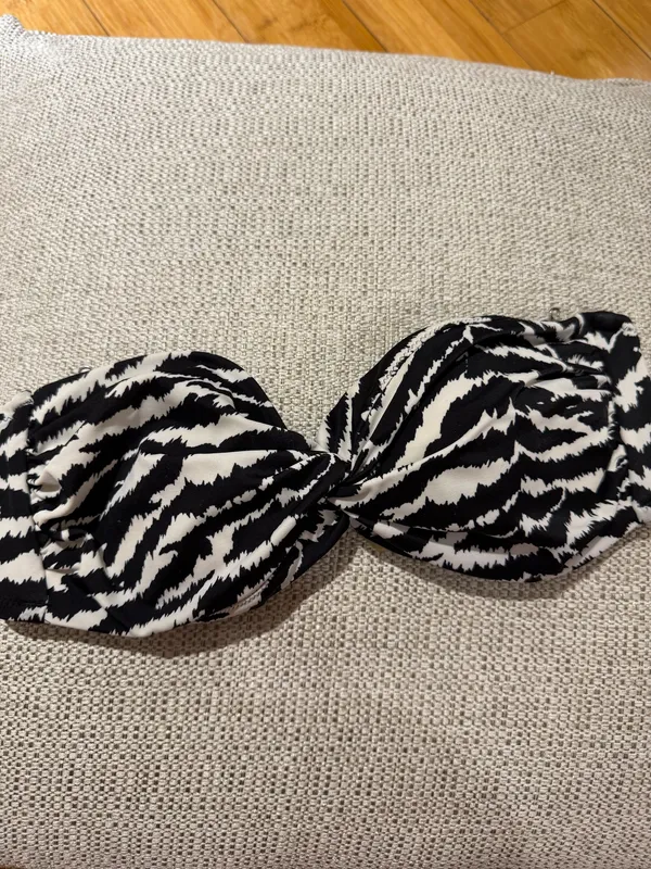 Victoria secret bandeau bikini top S - Image 4