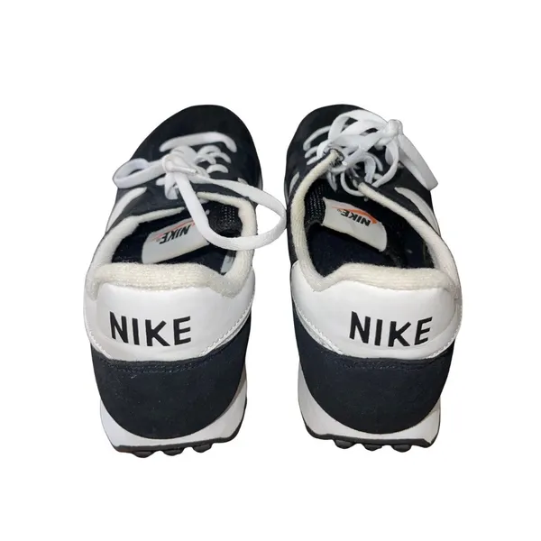 Nike Challenger OG Running Sneakers Black White Women SZ 7 Athletic Sports Gym - Image 3