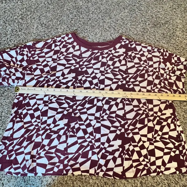 Ava & Viv Womens 1X Burgundy White Geometric Abstract Boxy Short‎ Sleeve T-Shirt - Image 3