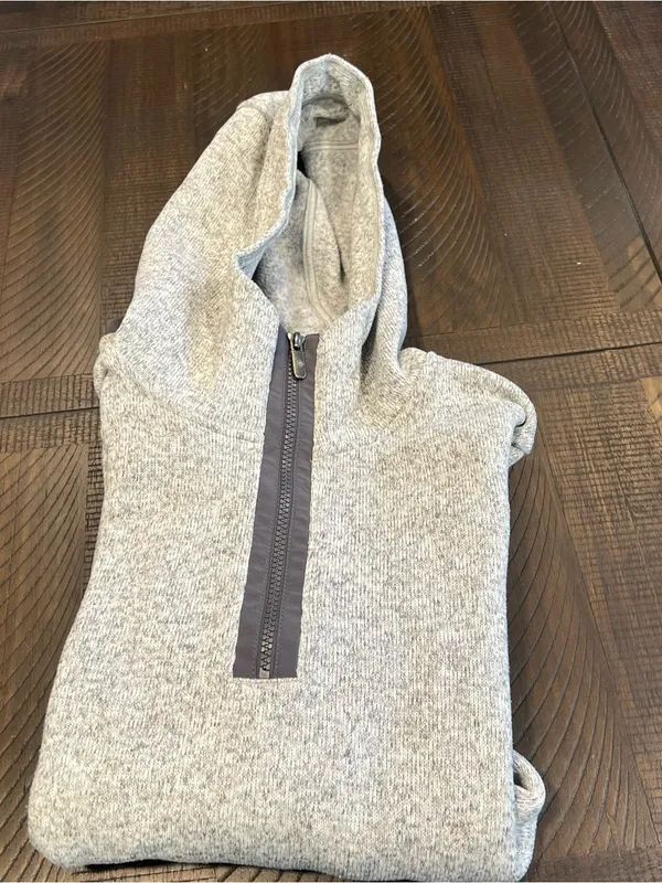 Lululemon it’s fleecing cold pullover light gray 4 women - Image 4
