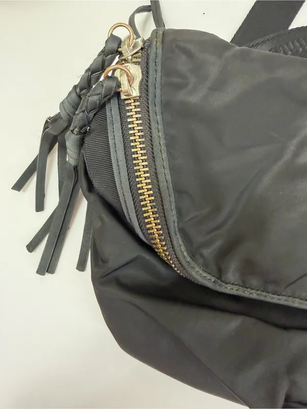 Lululemon Good Fortune Crossbody Shoulder Fanny Bag Black - Image 5
