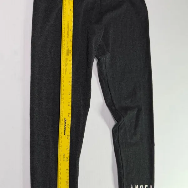Victoria’s secret Women's Black and Grey Leggings - angel vs love - Image 5