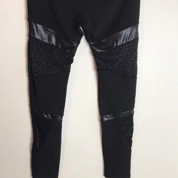 BSP‎ Ladies black athletic workout leggings size large - Image 9