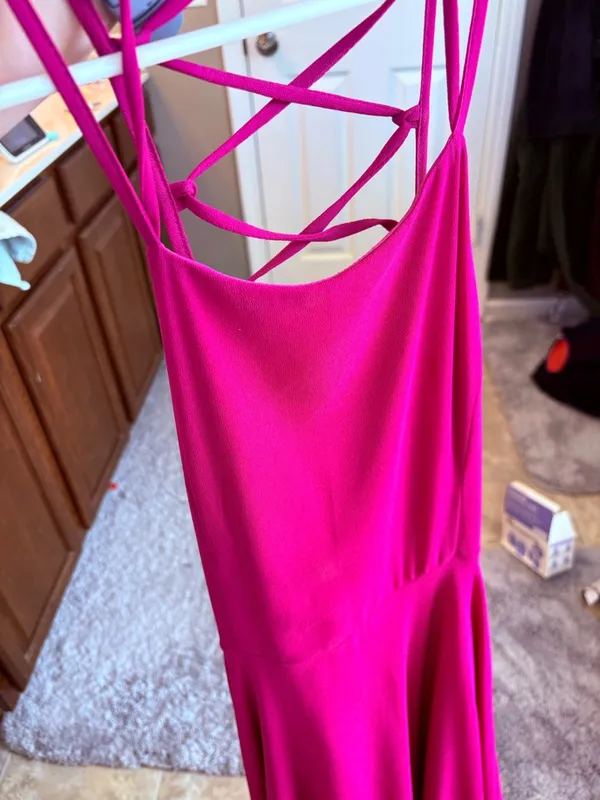 Lulu’s Women’s Fuchsia Strappy-Back Formal Dress Wedding Guest Size S - Image 4